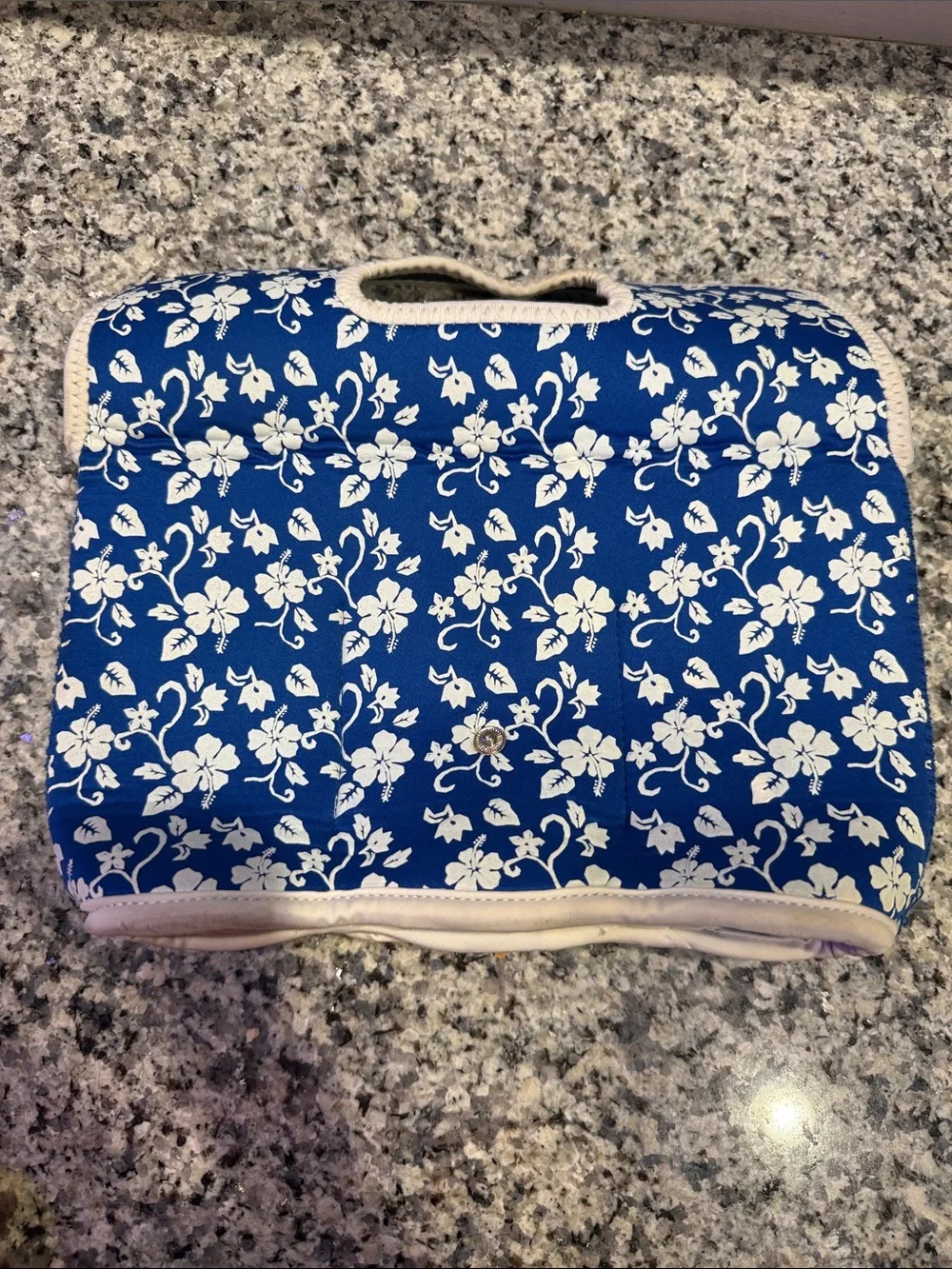 Blue and White Floral Neoprene 6 Pack Bottle/Skinny Can Tote